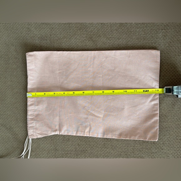 Authentic Miu Miu rose pink shoe drawstring dust bag - Picture 4 of 4